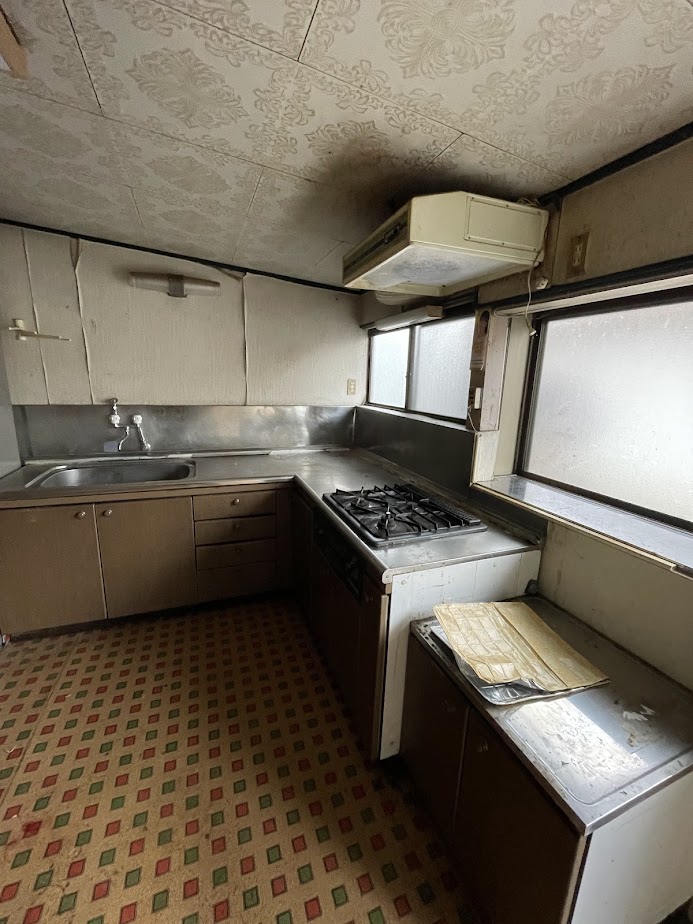 リフォーム前のキッチン