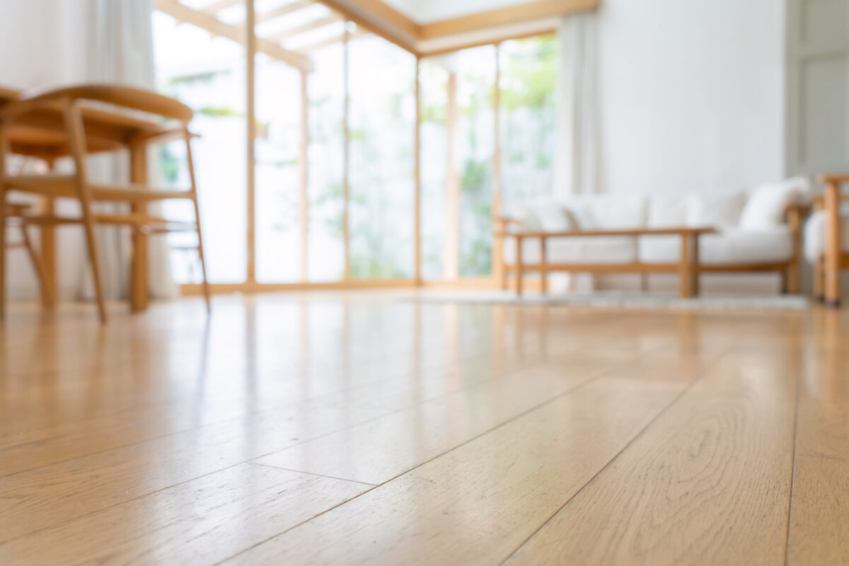 床暖房は電気・ガスどっちがいい？電気式・温水式の違い、初期費用やランニングコストを解説｜とちぎリフォーム