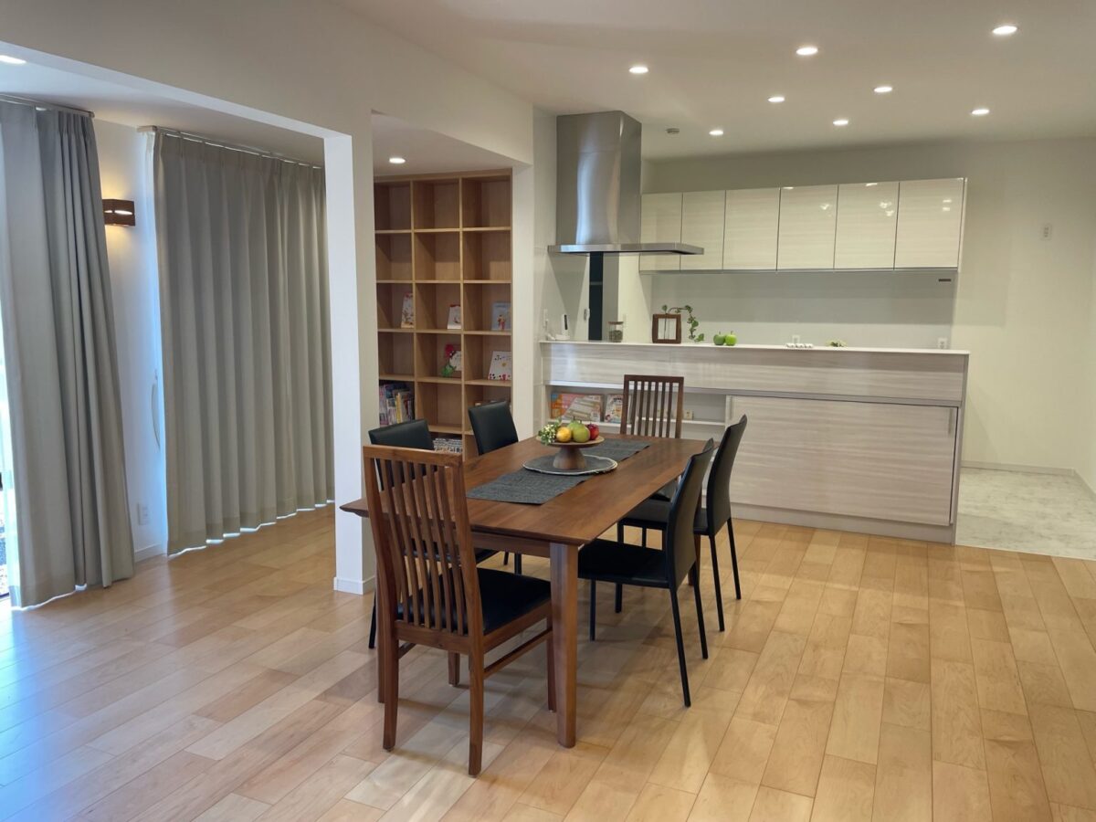 【間取り変更のビフォーアフター】リビングやキッチンのリノベーション事例を紹介｜とちぎリフォーム