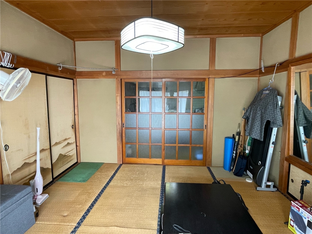 リノベーションでリビングを広げる方法｜費用相場や注意点、事例を紹介｜とちぎリフォーム