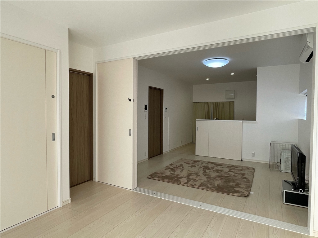 リノベーションでリビングを広げる方法｜費用相場や注意点、事例を紹介｜とちぎリフォーム